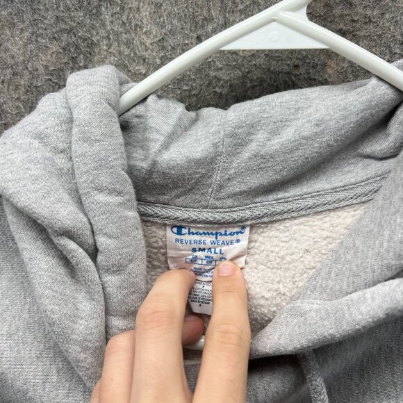 Champion Reverse Weave Hoodie Mens Small Gray Embroidered Logo Sweatshirt - Picture 3 of 10